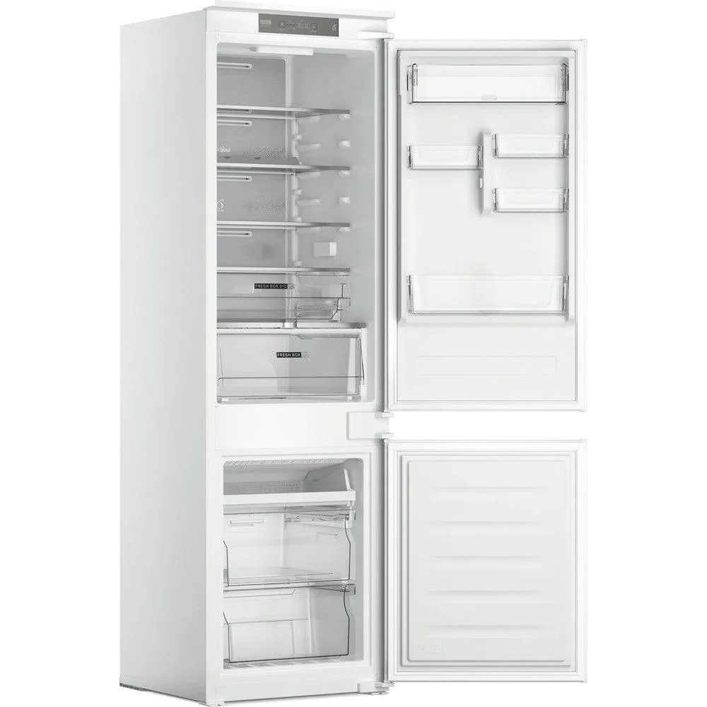 Whirlpool 70/30 250L Built-In Fridge Freezer - White | WHC18T332PUK